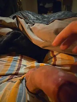 Snapshot of ruffuuss chatting on March 4, 2026, 11:12 pm ruffuuss online show from March 4, 2026, 11:12 pm