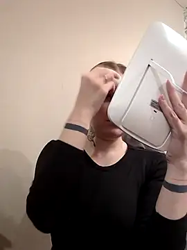 Morphine 666 online show from March 8, 2025, 4:12 am