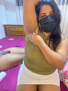 NOORA-GIRL online show from February 5, 2026, 1:45 am