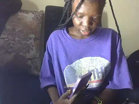 Snapshot of Baddie_Floxxy chatting on July 1, 2026, 7:25 pm Baddie Floxxy online show from July 1, 2026, 7:25 pm