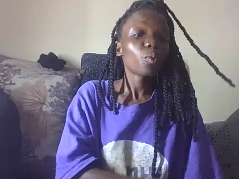 Snapshot of Baddie_Floxxy chatting on June 3, 2026, 6:23 pm Baddie Floxxy online show from June 3, 2026, 6:23 pm