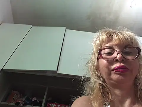 manyaporno online show from March 17, 2025, 2:23 pm