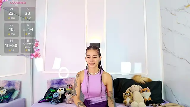 Snapshot of zorravioletta1 chatting on May 19, 2026, 12:23 pm zorravioletta1 online show from May 19, 2026, 12:23 pm