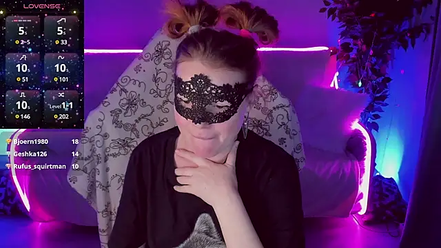 Snapshot of Sexy-Housewife chatting on January 26, 2025, 11:29 pm Sexy-Housewife online show from January 26, 2025, 11:29 pm