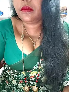 Snapshot of Swapna_143 chatting on November 6, 2025, 2:48 am Swapna 143 online show from November 6, 2025, 2:48 am