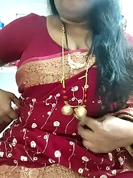Snapshot of Swapna_143 chatting on November 28, 2025, 5:02 pm Swapna 143 online show from November 28, 2025, 5:02 pm