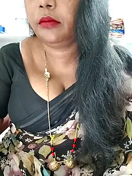 Snapshot of Swapna_143 chatting on November 12, 2025, 3:10 am Swapna 143 online show from November 12, 2025, 3:10 am