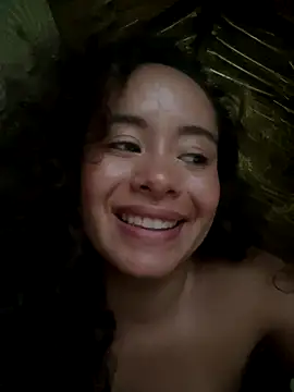 Snapshot of Marie_Rose chatting on December 13, 2025, 9:32 pm Marie Rose online show from December 13, 2025, 9:32 pm