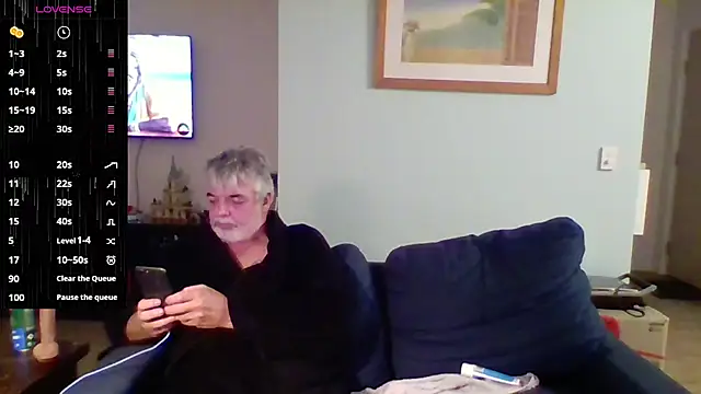 Snapshot of Skoona73 chatting on April 21, 2026, 2:23 pm Skoona73 online show from April 21, 2026, 2:23 pm