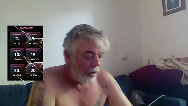 Skoona73 online show from April 13, 2026, 1:42 am