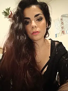 Snapshot of Saturnia_Yvonne chatting on January 21, 2025, 12:15 am Saturnia Yvonne online show from January 21, 2025, 12:15 am