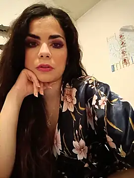 Snapshot of Saturnia_Yvonne chatting on February 21, 2025, 5:53 pm Saturnia Yvonne online show from February 21, 2025, 5:53 pm