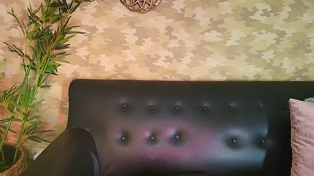 cherry chel online show from March 4, 2025, 8:16 pm