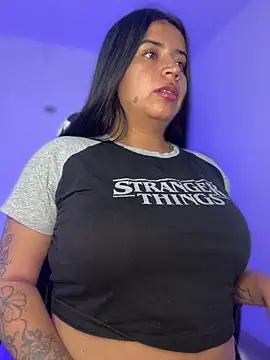 Snapshot of Devilsweet17 chatting on March 24, 2026, 1:38 am Devilsweet17 online show from March 24, 2026, 1:38 am