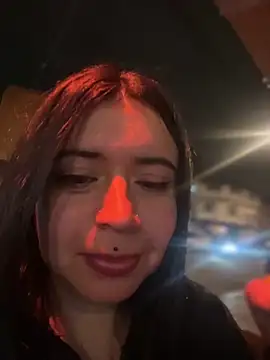 Devilsweet17 online show from November 28, 2025, 4:01 am