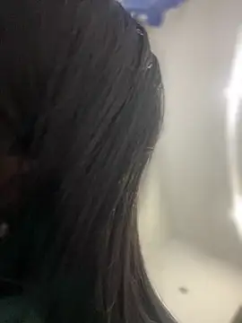 Snapshot of Devilsweet17 chatting on March 10, 2026, 12:14 am Devilsweet17 online show from March 10, 2026, 12:14 am