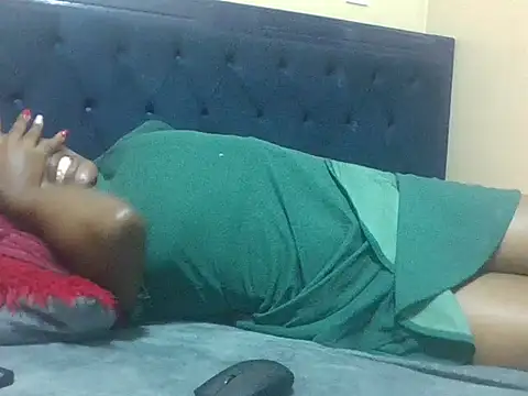 Creamy dolly online show from December 20, 2025, 10:51 am