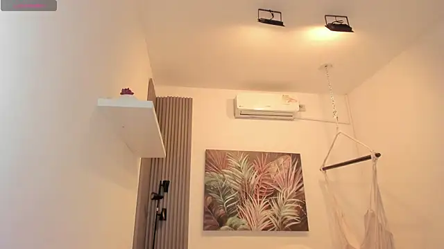 Snapshot of emma_alice_ chatting on November 13, 2025, 12:09 pm emma alice online show from November 13, 2025, 12:09 pm