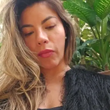 Snapshot of Karen_San_Miguel chatting on October 21, 2025, 8:08 pm Karen San Miguel online show from October 21, 2025, 8:08 pm