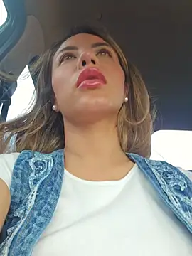 Snapshot of Karen_San_Miguel chatting on September 11, 2025, 6:52 pm Karen San Miguel online show from September 11, 2025, 6:52 pm