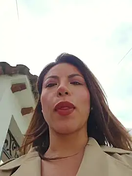 Snapshot of Karen_San_Miguel chatting on July 4, 2026, 7:51 pm Karen San Miguel online show from July 4, 2026, 7:51 pm