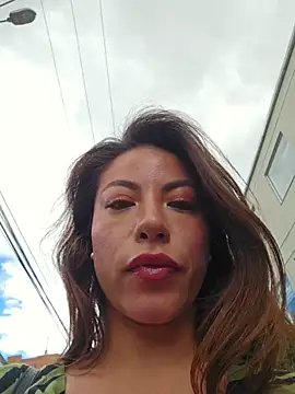 Snapshot of Karen_San_Miguel chatting on July 5, 2026, 7:43 pm Karen San Miguel online show from July 5, 2026, 7:43 pm