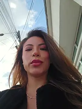 Snapshot of Karen_San_Miguel chatting on July 10, 2026, 10:32 pm Karen San Miguel online show from July 10, 2026, 10:32 pm