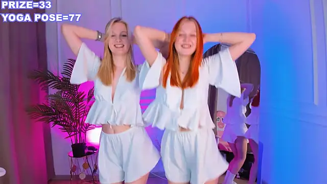 Snapshot of OkiMie chatting on February 16, 2025, 4:42 pm OkiMie online show from February 16, 2025, 4:42 pm