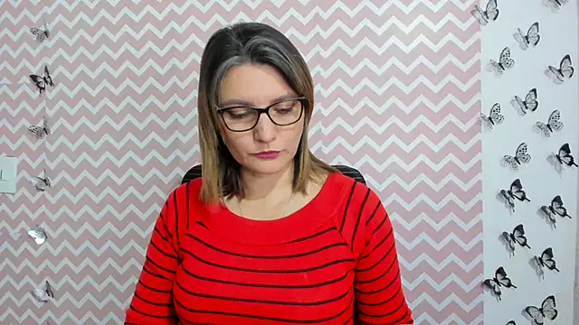 Snapshot of Amie_Adams82_ chatting on February 22, 2025, 8:31 pm Amie Adams82 online show from February 22, 2025, 8:31 pm