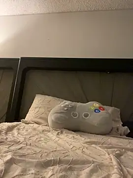 Esauhot online show from December 1, 2024, 10:26 pm