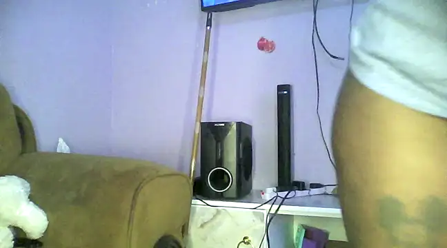 Nish Darling  online show from March 7, 2025, 6:24 am