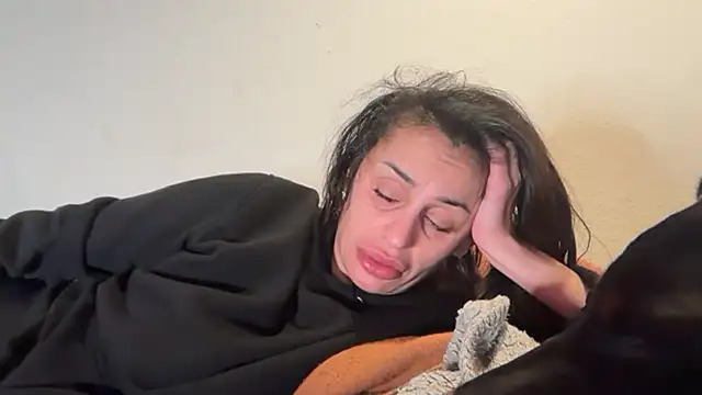 Snapshot of JeSuisUnTapin chatting on January 6, 2026, 5:39 pm JeSuisUnTapin online show from January 6, 2026, 5:39 pm