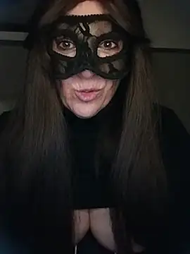 Snapshot of 23Milly chatting on March 4, 2025, 7:01 pm 23Milly online show from March 4, 2025, 7:01 pm