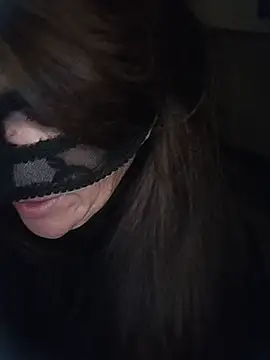 Snapshot of 23Milly chatting on February 21, 2025, 7:10 pm 23Milly online show from February 21, 2025, 7:10 pm