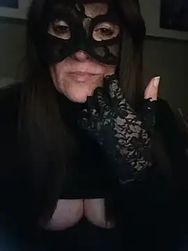 Snapshot of 23Milly chatting on March 4, 2025, 1:06 pm 23Milly online show from March 4, 2025, 1:06 pm