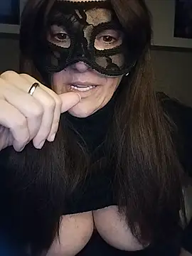 Snapshot of 23Milly chatting on March 18, 2025, 7:33 am 23Milly online show from March 18, 2025, 7:33 am