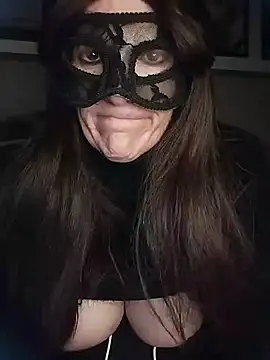 Snapshot of 23Milly chatting on January 28, 2025, 9:08 pm 23Milly online show from January 28, 2025, 9:08 pm