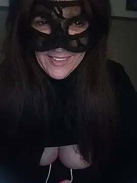 Snapshot of 23Milly chatting on February 21, 2025, 1:44 pm 23Milly online show from February 21, 2025, 1:44 pm