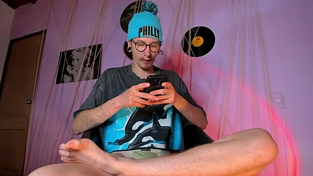 MrShaggy online show from January 11, 2025, 12:50 pm