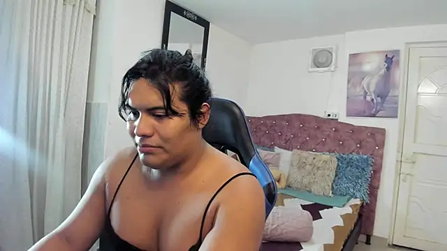 Snapshot of Margoth_Montilla chatting on January 8, 2026, 2:39 am Margoth Montilla online show from January 8, 2026, 2:39 am