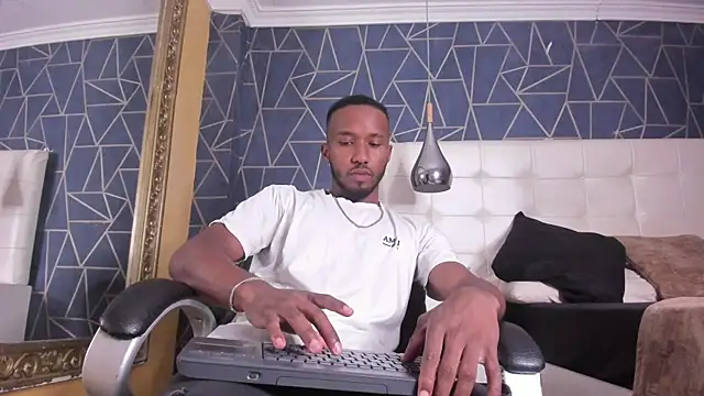 JamesParck online show from April 1, 2026, 11:23 pm