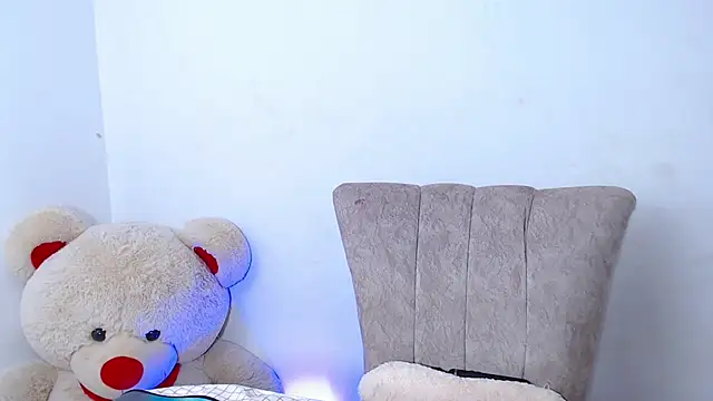 keelly richaardson1 online show from February 6, 2026, 11:01 pm