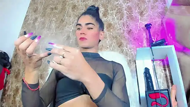 Snapshot of hannabigdirty chatting on October 16, 2025, 7:27 am hannabigdirty online show from October 16, 2025, 7:27 am