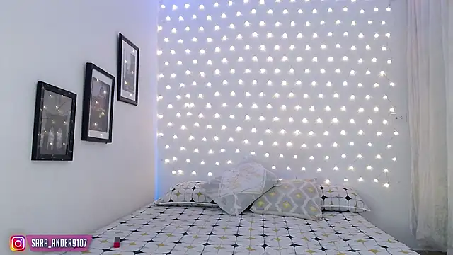 Snapshot of sara_ander9107 chatting on February 24, 2025, 10:04 am sara ander9107 online show from February 24, 2025, 10:04 am