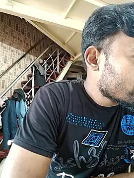 rayhan085 online show from September 13, 2025, 10:37 am