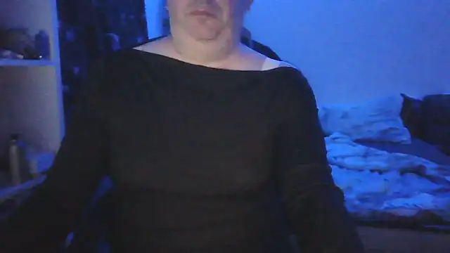 ShyBoy1982 online show from May 16, 2026, 9:14 pm