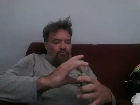Snapshot of LECHEBALLS chatting on May 25, 2026, 4:28 pm LECHEBALLS online show from May 25, 2026, 4:28 pm