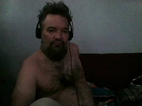 Snapshot of LECHEBALLS chatting on August 3, 2026, 5:52 pm LECHEBALLS online show from August 3, 2026, 5:52 pm