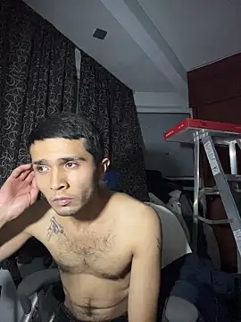 Snapshot of jperezofficial1 chatting on December 15, 2025, 6:30 am jperezofficial1 online show from December 15, 2025, 6:30 am