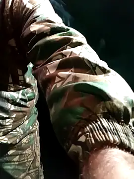 Snapshot of biman24 chatting on December 21, 2024, 11:45 pm biman24 online show from December 21, 2024, 11:45 pm